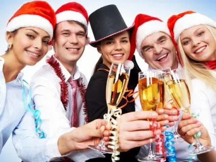 Жартівливі ворожіння на новий рік 2018 розважся з друзями! (2018) Жартівливі ворожіння на новий рік 2018 розважся з друзями!