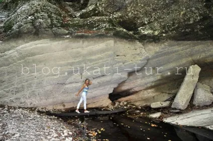 Дивимося Первомайськ самі Агурскіе водоспади і скеля Прометея (скеля) Дивимося Первомайськ самі Агурскіе водоспади і скеля Прометея