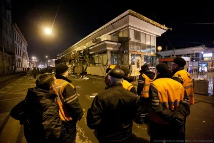 Знесення торгових павільйонів в москві, фото новини (павільйонів) Знесення торгових павільйонів в москві, фото новини