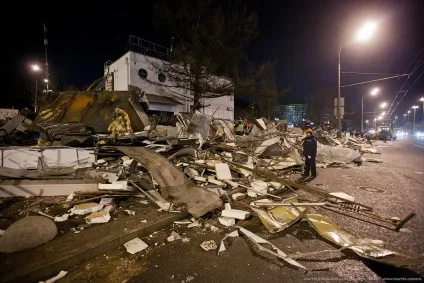 Знесення торгових павільйонів в москві, фото новини (павільйонів) Знесення торгових павільйонів в москві, фото новини