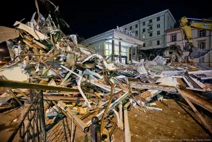 Знесення торгових павільйонів в москві, фото новини (москві) Знесення торгових павільйонів в москві, фото новини