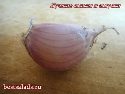 Дивимося на фото і ріжемо часник кращі салати і закуски (фотоурок нарізати часник) Дивимося на фото і ріжемо часник кращі салати і закуски
