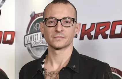 Соліста linkin park Беннінгтона поховали в каліфорнії (linkin) Соліста linkin park Беннінгтона поховали в каліфорнії