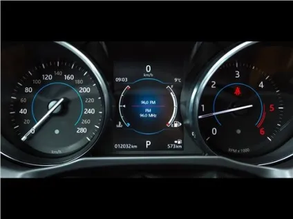 Порівняльний тест mercedes-benz e-class, jaguar xf (jaguar) Порівняльний тест mercedes-benz e-class, jaguar xf
