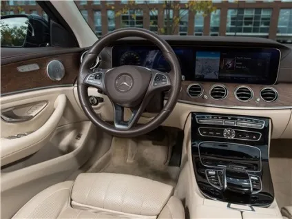 Порівняльний тест mercedes-benz e-class, jaguar xf (тест) Порівняльний тест mercedes-benz e-class, jaguar xf