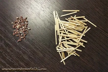 Стіл із сірників, просто падлюка