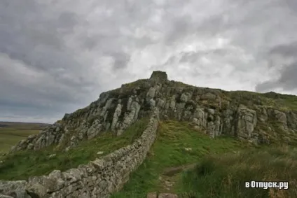 Адрианов вал (hadrian's wall) опис і фото (пам'ятки ньюкасл-на-таємниці) Адрианов вал (hadrian's wall) опис і фото