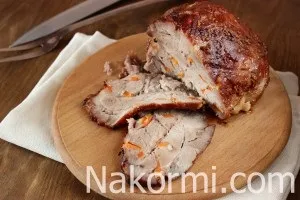 Свиняча шийка, запечена в духовці в рукаві рецепт з фото
