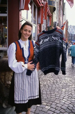 Светр, енциклопедія моди