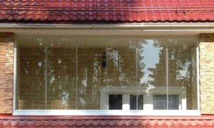 Тепле скління лоджій і холодне, в чому різниця який вибрати профіль дерев'яний, пластиковий (пластиковий) Тепле скління лоджій і холодне, в чому різниця який вибрати профіль дерев'яний, пластиковий