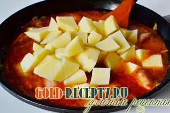 Тушкована картопля з м'ясом рецепт приготування з фото (рецепт) Тушкована картопля з м'ясом рецепт приготування з фото