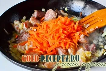 Тушкована картопля з м'ясом рецепт приготування з фото (м'ясом) Тушкована картопля з м'ясом рецепт приготування з фото