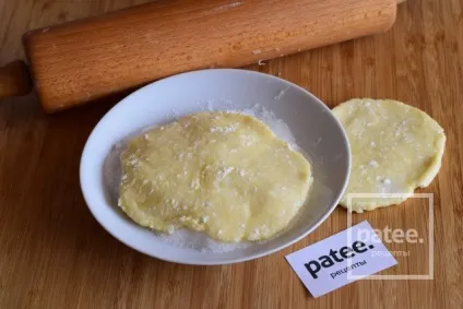 Сирні Шаніка - рецепт з фотографіями - patee (рецепт) Сирні Шаніка - рецепт з фотографіями - patee