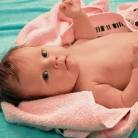 У дитини почервоніли яєчка, почервоніння на яєчках (яєчка) У дитини почервоніли яєчка, почервоніння на яєчках