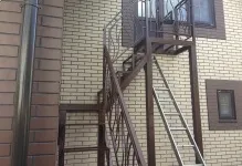 Вуличні сходи на другий поверх для дачі, в приватний будинок, протиковзка гумова плитка, (дачі) Вуличні сходи на другий поверх для дачі, в приватний будинок, протиковзка гумова плитка,
