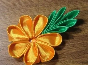 Уроки для початківців по створенню пелюсток канзаші (зроблені своїми руками) Уроки для початківців по створенню пелюсток канзаші