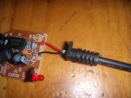 Usb зарядка для автомобіля від прикурювача своїми руками (зарядка) Usb зарядка для автомобіля від прикурювача своїми руками
