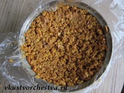 Вертикальний торт букет бузку