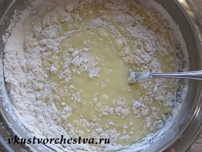 Вертикальний торт букет бузку