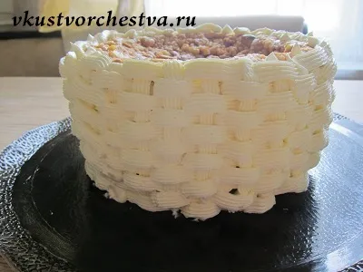 Вертикальний торт букет бузку