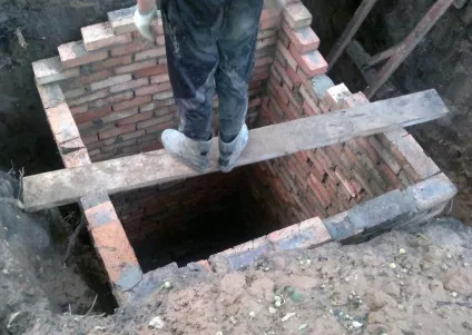 Вигрібна яма своїми руками для приватного будинку, схема відкачування, пристрій бетонних кілець, зробити (своїми) Вигрібна яма своїми руками для приватного будинку, схема відкачування, пристрій бетонних кілець, зробити