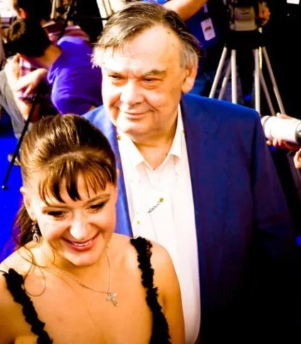 Анастасія Мельникова фільмографія і особисте життя (життя) Анастасія Мельникова фільмографія і особисте життя