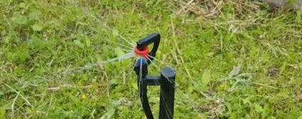 Внесення добрив з поливною водою, крапельний полив і дощування (фертигація) Внесення добрив з поливною водою, крапельний полив і дощування