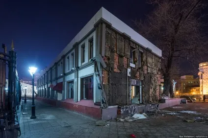 У Москві масово зносять дрібні торгові павільйони (москві) У Москві масово зносять дрібні торгові павільйони