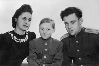 Володимир Висоцький коротка біографія, фото і відео, особисте життя (життя) Володимир Висоцький коротка біографія, фото і відео, особисте життя
