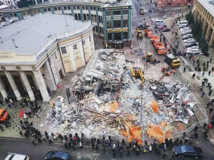 У Москві масово зносять дрібні торгові павільйони (павільйони) У Москві масово зносять дрібні торгові павільйони