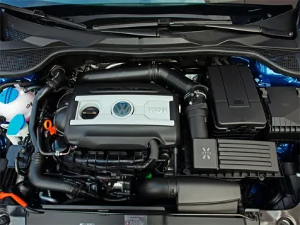 Volkswagen scirocco - ефектний брат гольфу
