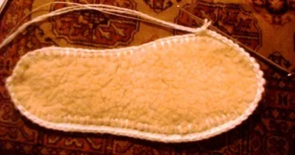 В'яжемо тапочки гачком - ярмарок майстрів - ручна робота, handmade (пряжа) В'яжемо тапочки гачком - ярмарок майстрів - ручна робота, handmade