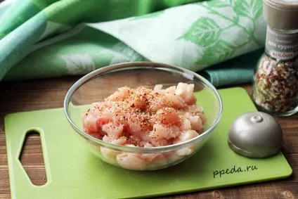 Запіканка з брокколі з курячою грудкою і грибами (курячої) Запіканка з брокколі з курячою грудкою і грибами