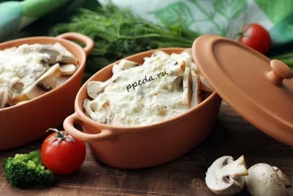 Запіканка з брокколі з курячою грудкою і грибами (грибами) Запіканка з брокколі з курячою грудкою і грибами