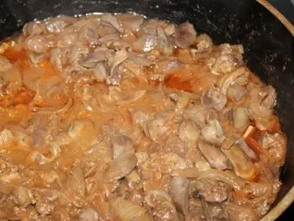Печеня з курячих потрухів - покроковий рецепт з фото на (приготування їжі) Печеня з курячих потрухів - покроковий рецепт з фото на