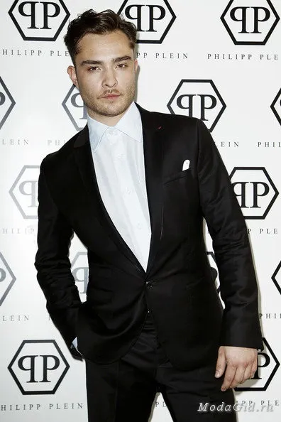 Знаменитості 10 найстильніших чоловіків 2012 року з версії - glamour (2012) Знаменитості 10 найстильніших чоловіків 2012 року з версії - glamour