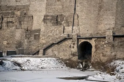А ви хотіли б жити в музеї (жити) А ви хотіли б жити в музеї