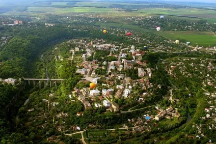 А ви хотіли б жити в музеї (хотіли жити музеї) А ви хотіли б жити в музеї