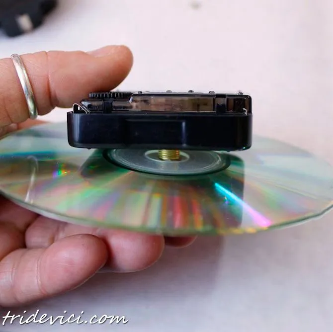 Годинники з cd диска