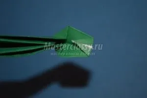 Робимо динозаврів в техніці орігамі по детальним уроків