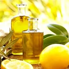 Ефірна олія лимона для волосся корисні рецепти і маски (волосся) Ефірна олія лимона для волосся корисні рецепти і маски