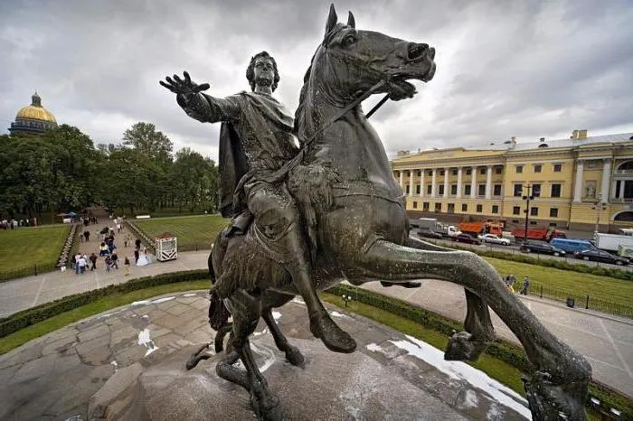 Головні пам'ятки Пітера огляд, історія і цікаві факти (Пітера) Головні пам'ятки Пітера огляд, історія і цікаві факти