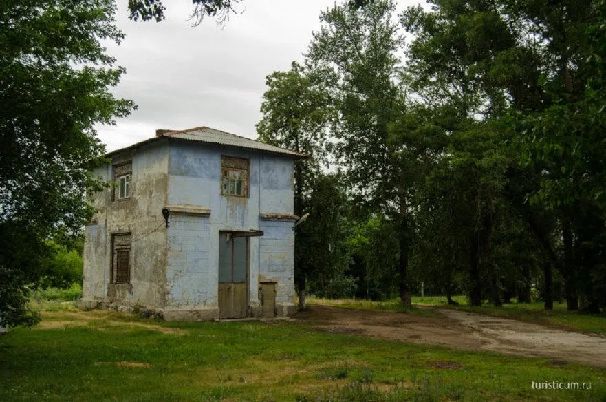 Блакитне озеро і гора шишка, самарская область, Сергієвський район (шишка) Блакитне озеро і гора шишка, самарская область, Сергієвський район