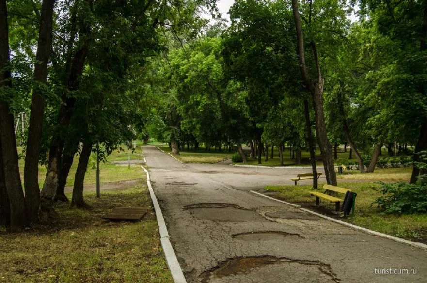 Блакитне озеро і гора шишка, самарская область, Сергієвський район (Самарська) Блакитне озеро і гора шишка, самарская область, Сергієвський район