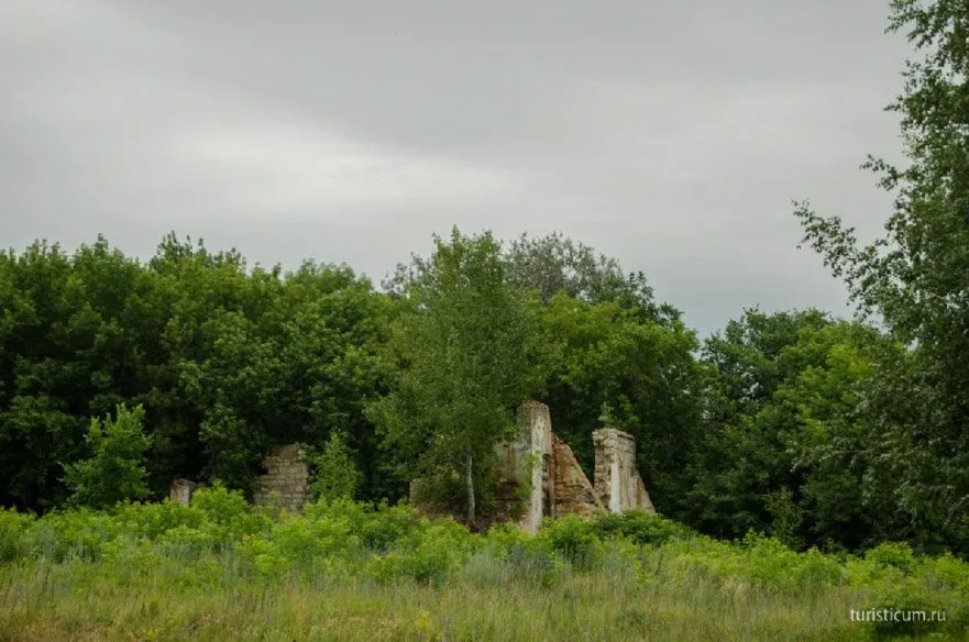 Блакитне озеро і гора шишка, самарская область, Сергієвський район (шишка) Блакитне озеро і гора шишка, самарская область, Сергієвський район