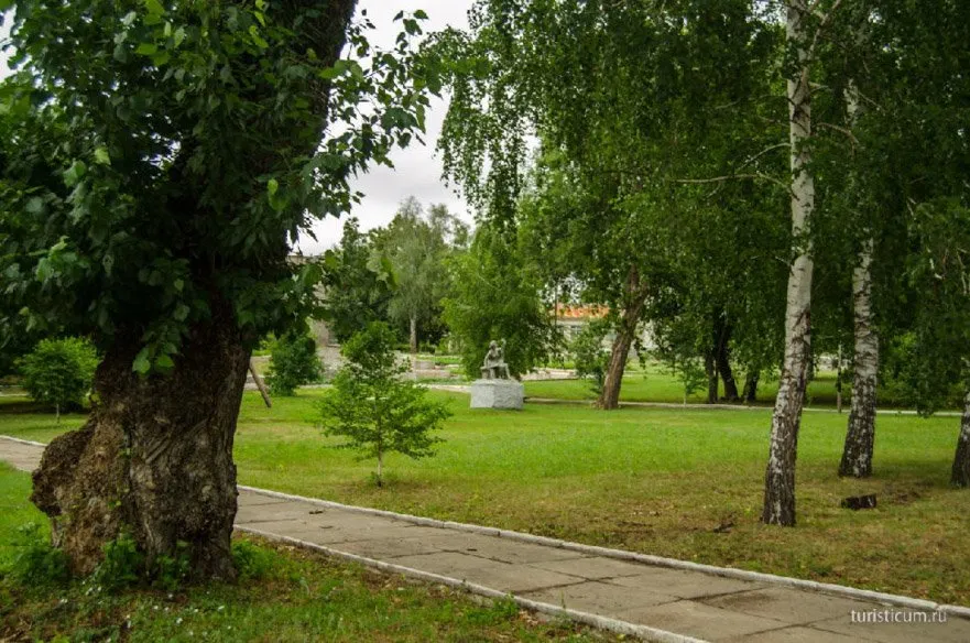 Блакитне озеро і гора шишка, самарская область, Сергієвський район (Самарська) Блакитне озеро і гора шишка, самарская область, Сергієвський район