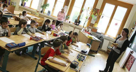 Державна мова в Австрії якою мовою говорять в цій країні (Австрії) Державна мова в Австрії якою мовою говорять в цій країні