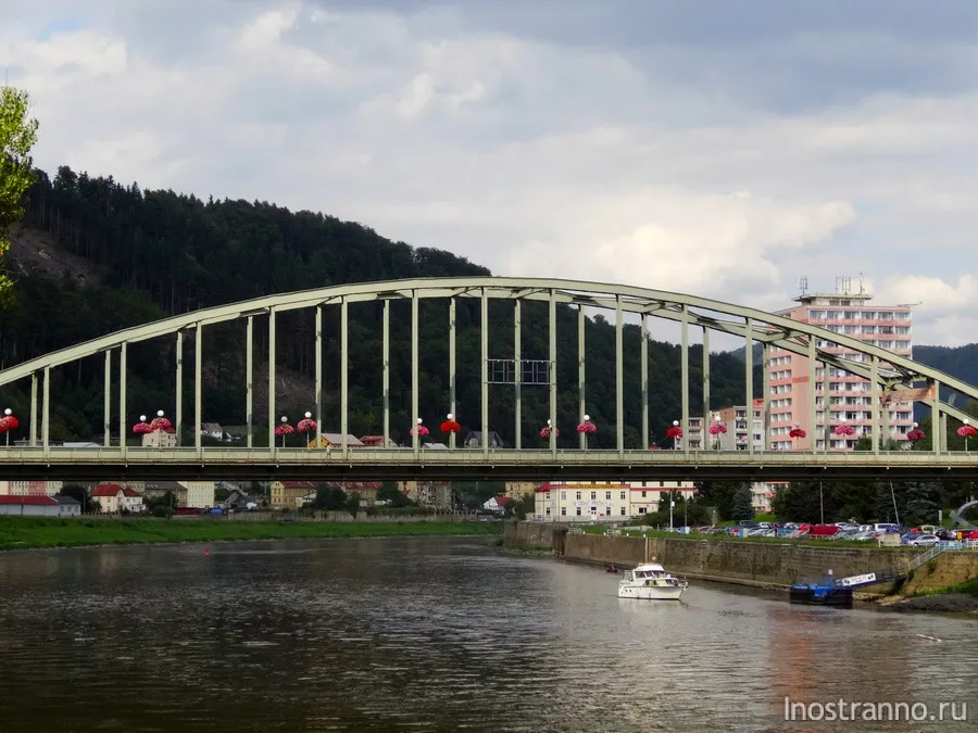 Місто Дечін в чеській швейцарии
