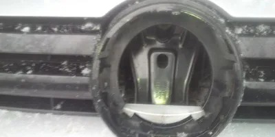 Як відкрити капот, якщо трос порвався на фольксваген гольф - форум volkswagen golf (відкрити) Як відкрити капот, якщо трос порвався на фольксваген гольф - форум volkswagen golf
