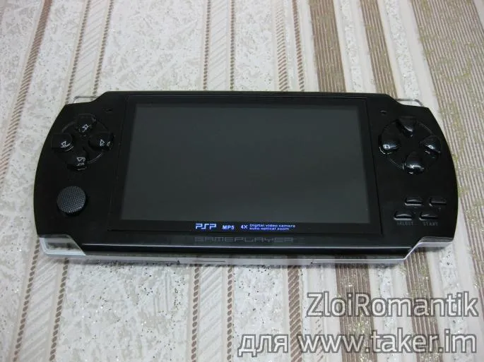 Китайська портативна ігрова консоль gameplayer psp mp5 (консоль) Китайська портативна ігрова консоль gameplayer psp mp5
